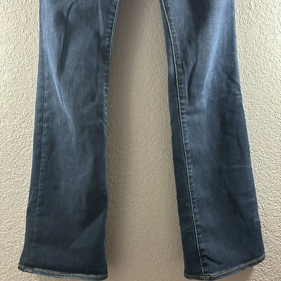 Madewell 11" High-Rise Skinny Flare Jeans in Larkspur Wash: TENCEL™ Denim